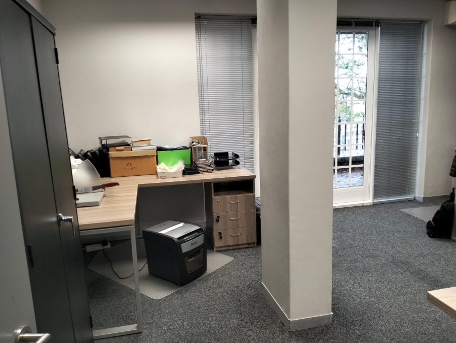 Commercial Property for Sale in Door De Kraal Western Cape